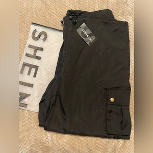 These pants are very stylish and trending… unfortunately they are too big for me